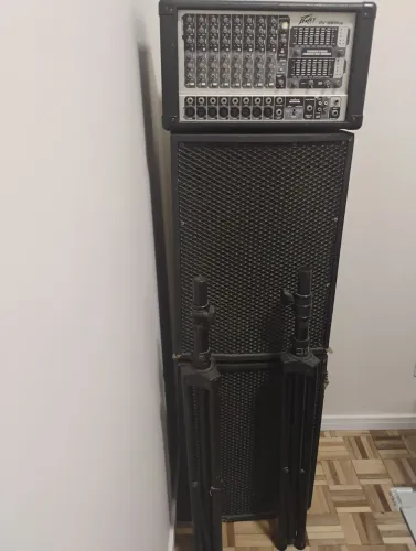 Kit mesa amplificada Peavey Pvi8 + 2 caixas JBL Selenium 15 polegadas 