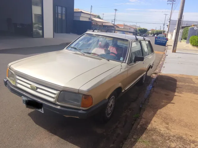 Ford Belina L 1.8/ 1.6 1988
