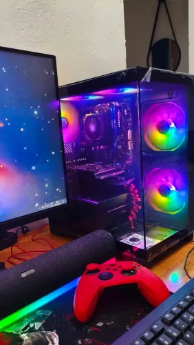 PC Gamer Aquário 16GB | FX-8300 | GTX 750ti 4GB DDDR5 | Wi-Fi + Bluetooth