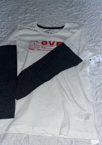 Camiseta manga longa NOVA, marca RENNER