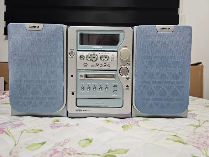 Vendo Mini System Aiwa raro (Precisa de reparos)