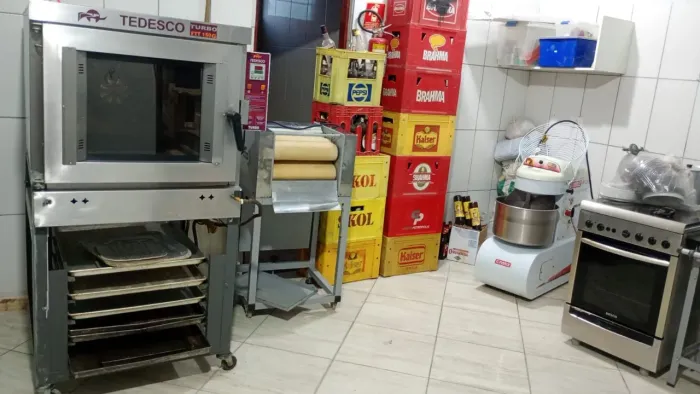 Máquinas de padaria completo é só fazer pão e vender 