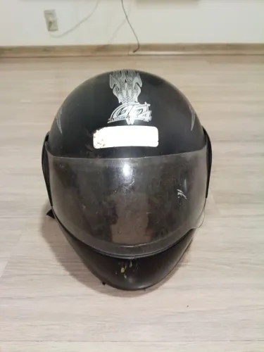 Vendo capacete