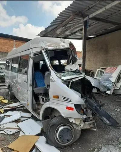 Sucata para retirada de peças - sprinter