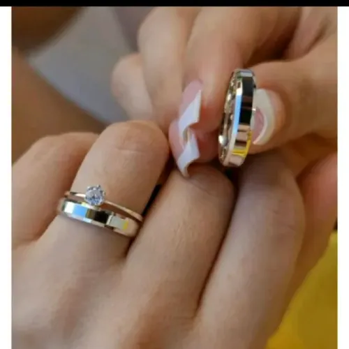 Par de aliança de namoro/compromisso