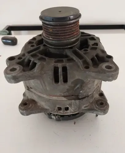 Alternador Volkswagen Passat Jetta 2.0 06f903023f