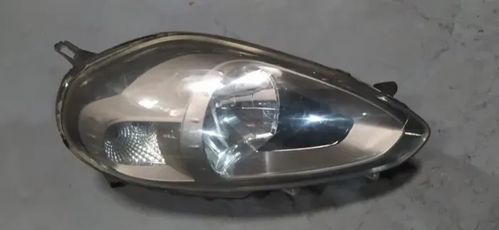 Farol Punto LD 2013 em diante 