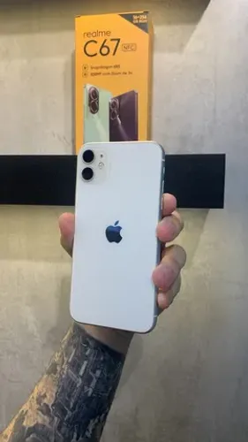 iPhone 11