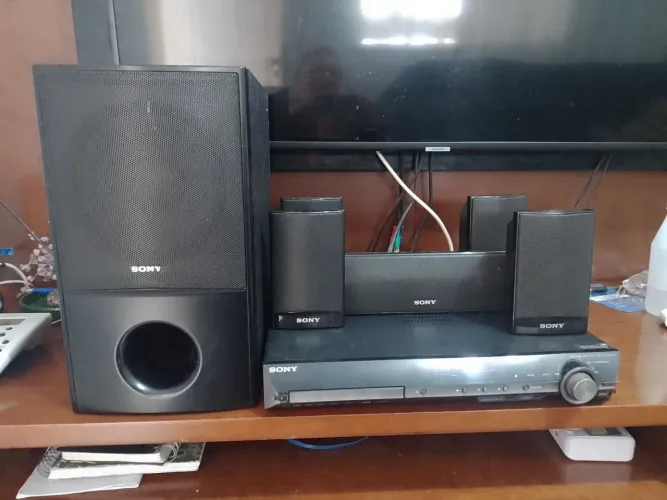 Home theater Sony mod dz295 , aceita troca por tv smartv