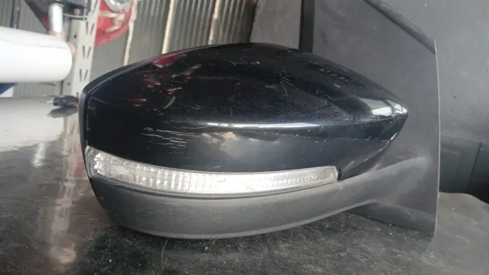 Retrovisor elétrico com seta lado direito Volkswagen fox 2010 a 2023 original 