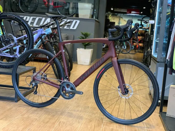 Bicicleta Specialized Roubaix SL8 tamanho 61