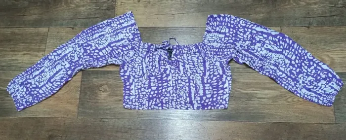 (Nova)Blusa Croped Manga Longa Animal Print Lilás Forever 21 GG<br>