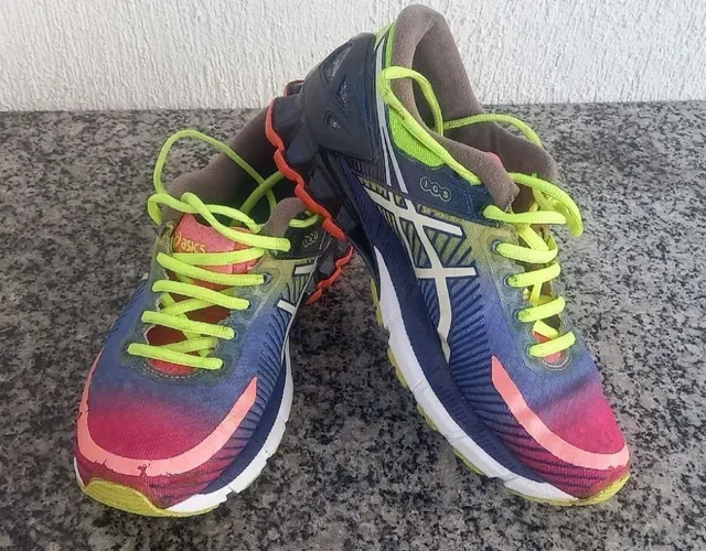 Tenis Asics Gel Kinsei 6