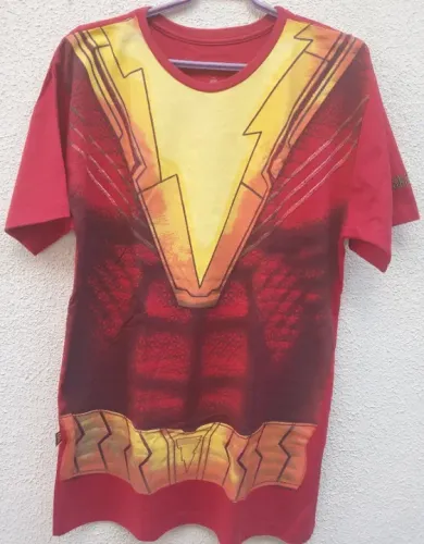 Camiseta - Shazam - Tam G