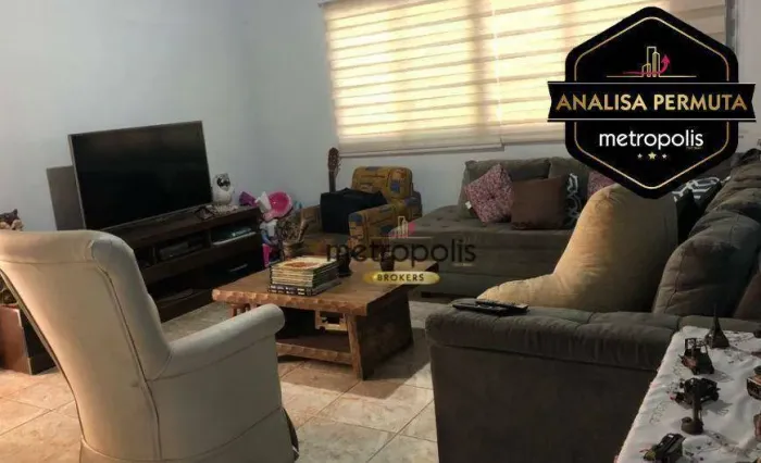 Casa com 3 dormitórios à venda, 325 m² por R$ 1.210.001,00 - Vila Baeta Neves - São Bernar