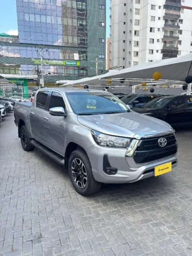 TOYOTA HILUX SRV 2.8 22/23