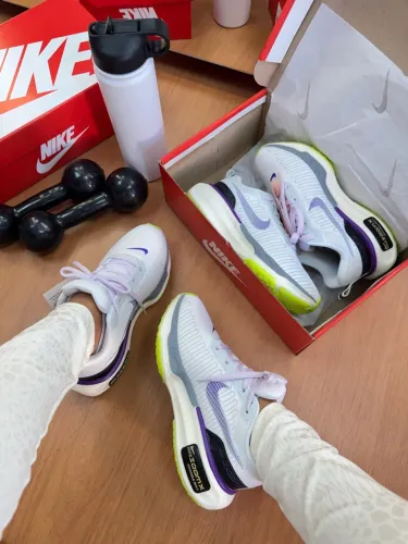 Tênis Nike ZoomX INVINCIBLE RUM 3