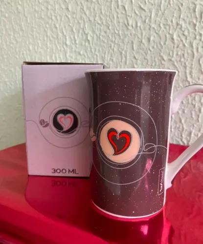 Caneca em Porcelana