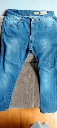 Calça masculina slim 42 com elastano 
