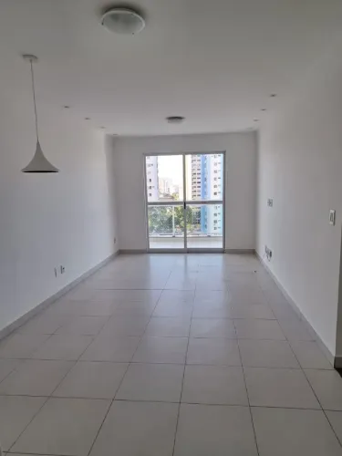 Alugo Ed. Siena com 2 qts sendo 1 suíte 