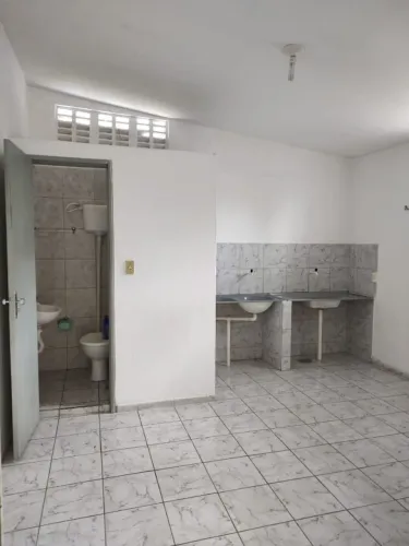 Alugo kitnet no alecrim