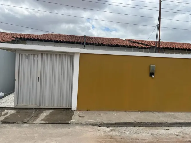 Alugo Casas com 2, 3 e 4 Quartos no Bairro São Benedito