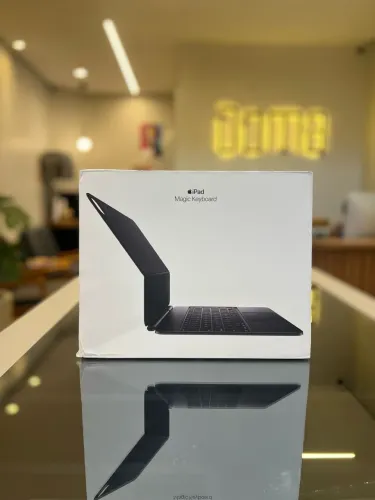 MAGIC KEYBOARD IPAD PRO 11? NOVO LACRADO/ LOJA FÍSICA