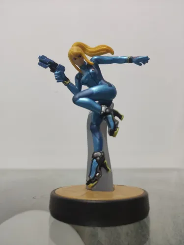 Zero Suit Samus Amiibo Original sem caixa