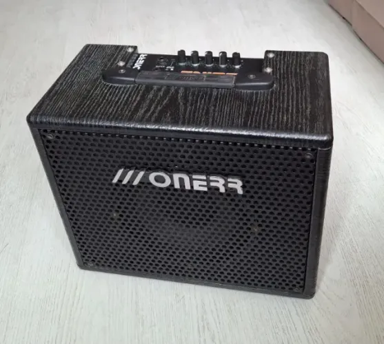 DEFEITO - Amplificador Guitarra Onerr Sniper 20