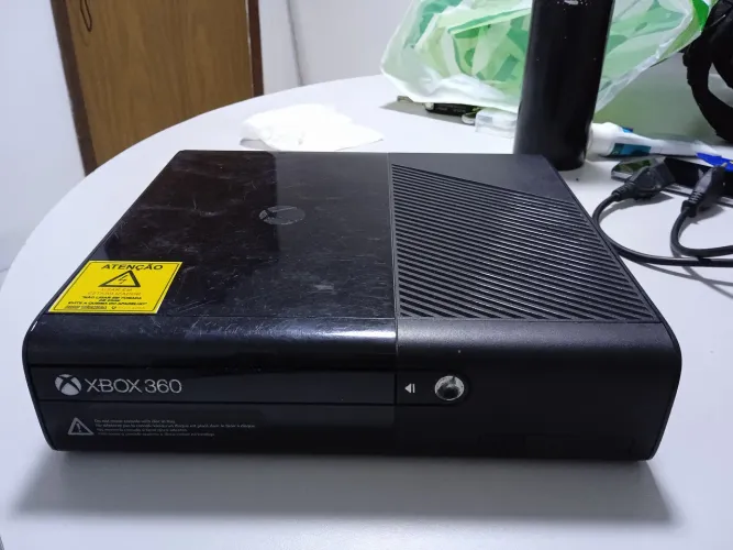 Xbox 360! R$ 200 Vê anúncio!