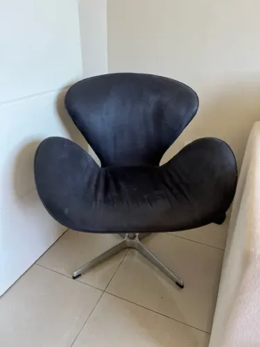 Cadeira giratória moderna