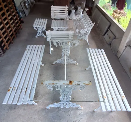 Conjunto completo - Mesa Bancos Cadeiras Centro e Poltronas Centro de canto e Namoradeira 