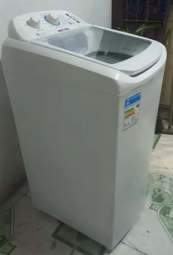 Vendo máquina de lavar Electrolux de 8.5 kg
