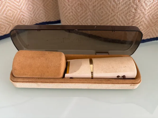Antigo Depilador Walita Luxo, funcionando perfeitamente, acompanha seu estojo Original