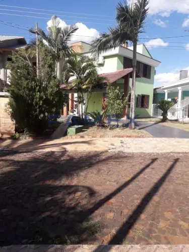 CASA DE VERANEIO EM CONDOMINIO FECHADO, SAUDADES DO IGUAÇÚ PR - CA527