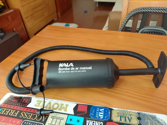 Bomba para infláveis nova