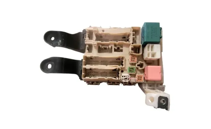 Caixa De Fusível Do Toyota Corolla Ano 2009  *0 N39 (Usado)