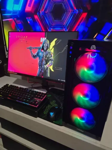 Pc gamer completo RX5500XT - 16gb de RAM - Monitor Gamer - Kit Redragon - Caixa de som