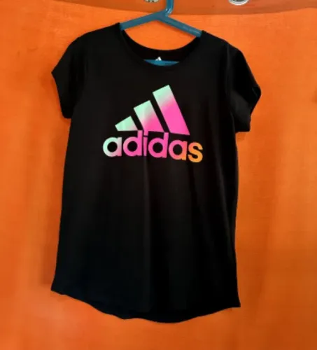 Camiseta esportiva infantil/ 10-12 anos
