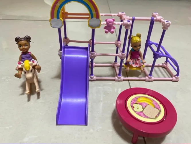 parquinho barbie eu posso ser professora mattel com a barbie