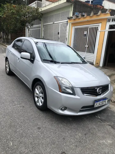 Nissan Sentra SL 2.0/ 2.0 Flex Fuel 16V Aut. 2013