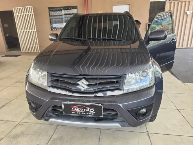 Suzuki Grand Vitara 2.0 16V 4x2/4x4 5P Mec. 2013