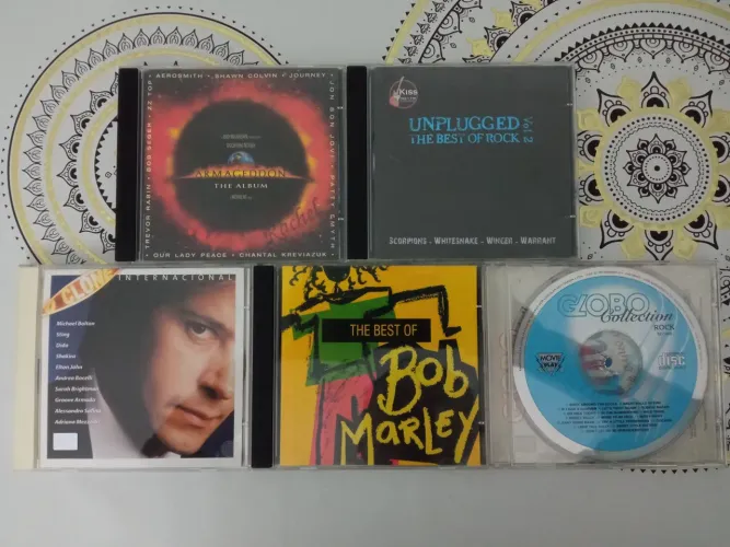 Coleção de CDs Variados - Rock, Pop, Trilha Sonora e Mais!