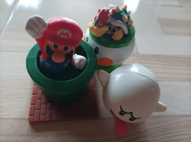 Coleção de Miniaturas Super Mario Bros MC donalds 