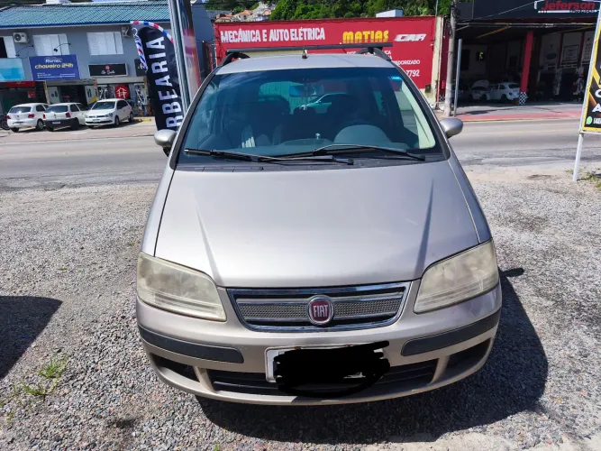 Fiat Idea ELX 1.4 MPI Fire Flex 8V 5P 2010