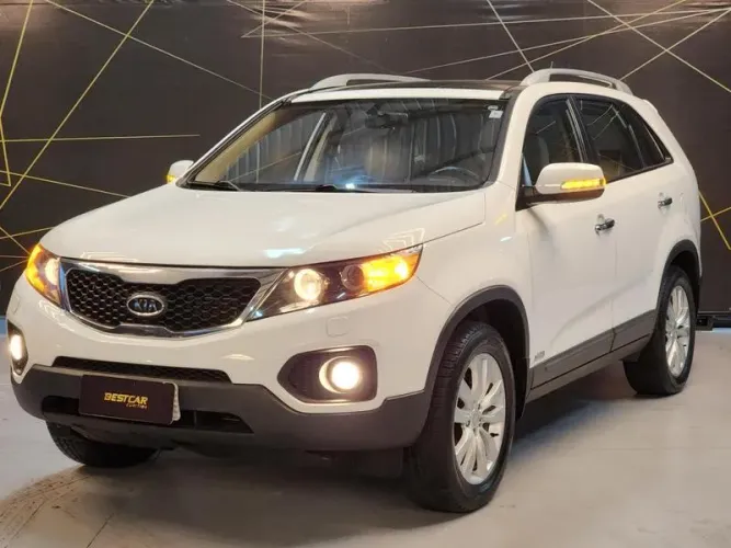 Kia Motors Sorento 3.5 V6 24V 278cv 4X2 Aut. 2013