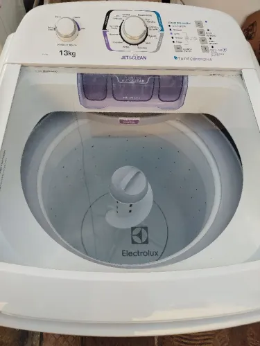 Máquina de lavar Electrolux 13 kilos
