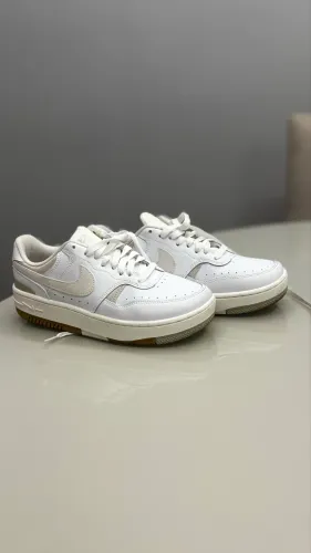 Tênis Nike