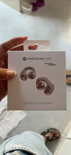 Motorola moto buds Swarovski