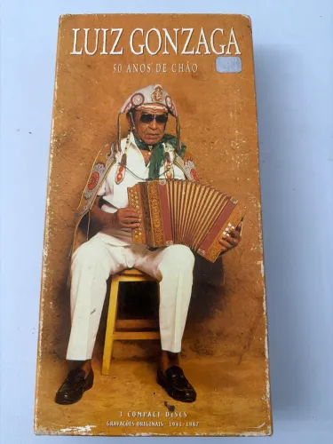 Coletânea Luiz Gonzaga - 50 anos de chão